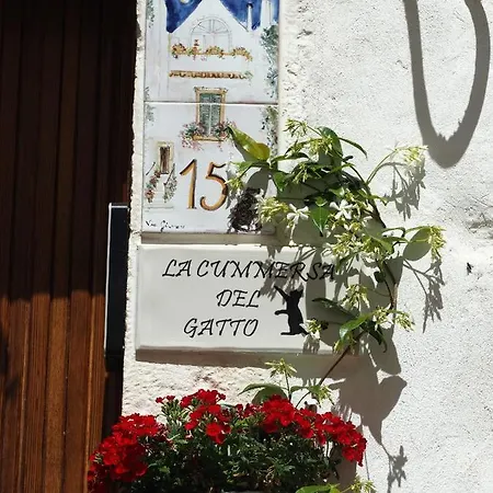 La Cummersa Del Gatto Holiday home